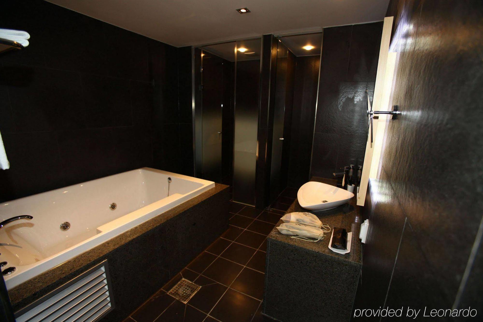 Suwon Reve Hotel Quarto foto