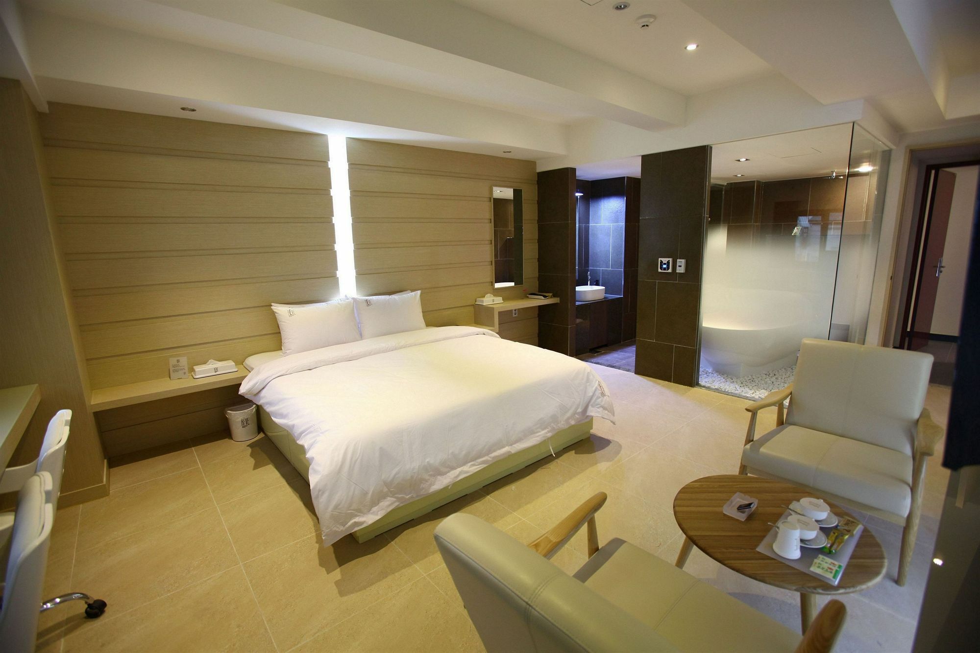 Suwon Reve Hotel Quarto foto